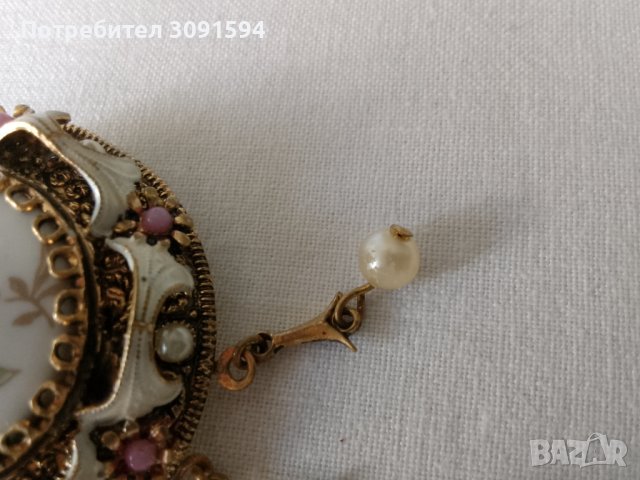  Дамска брошка перли и порцелан, снимка 8 - Антикварни и старинни предмети - 41376517