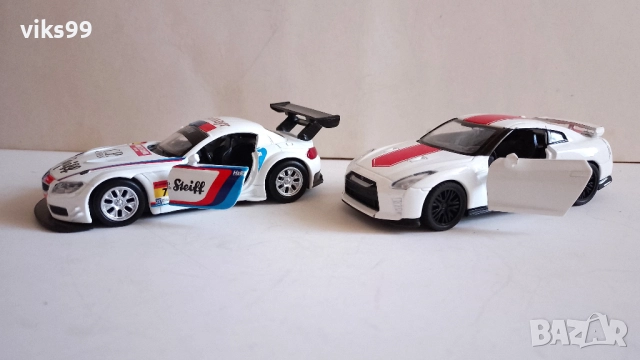 Nissan GT-R (R35) и BMW Z4 GT3 Msz, снимка 2 - Колекции - 52707582