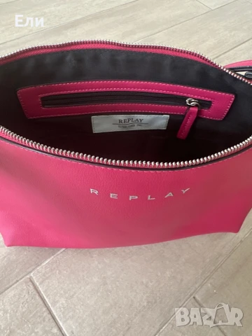 ⭐️Дамска чанта REPLAY original ⭐️, снимка 2 - Чанти - 51042054