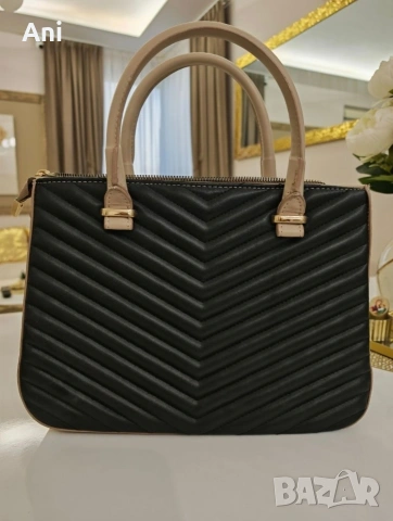 Дамска чанта Saint Laurent, снимка 3 - Чанти - 53702894