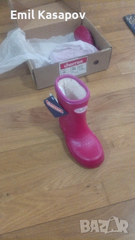 Детски зимни ботушки със вълнена подплата 