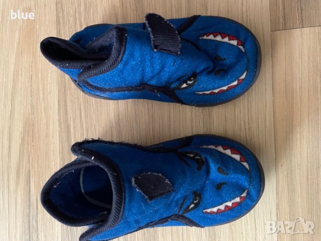 4 чифта обувки, снимка 10 - Детски пантофи - 39243626