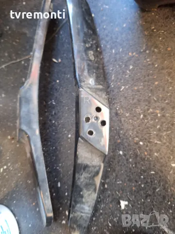 оригинална стойка КРАЧЕТА за телевизор Arielli модел LED-32DN9ND, снимка 2 - Стойки, 3D очила, аксесоари - 47658638