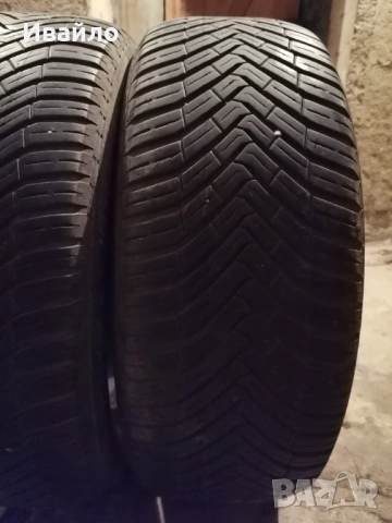 Продавам 2 броя зимни гуми 205.55.16 на 1 сезон дот 2021 Контентал , снимка 2 - Гуми и джанти - 53307722