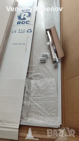 Стъклен параван за баня, снимка 1
