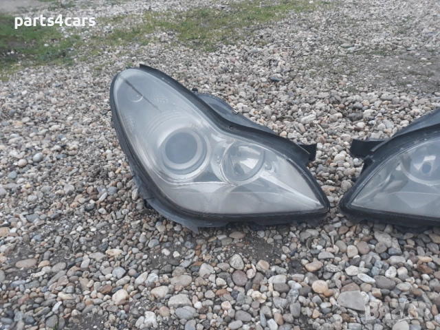ляв и десен фар за мерцедес ЦЛС В219 MERCEDES CLS W219 обикновенни крушки, снимка 2 - Части - 53689024