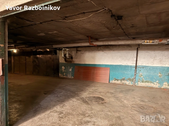 Гараж под наем - София, кв. Оборище , снимка 2 - Гаражи и паркоместа - 53527162