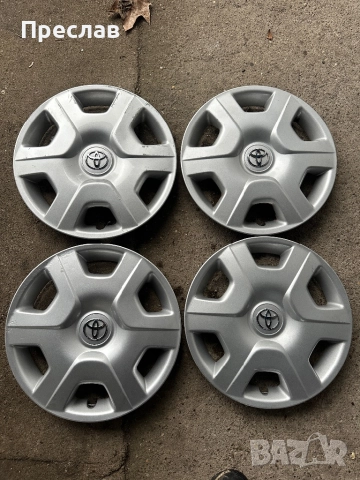 4 броя оригинални тасове за Toyota Yaris 14