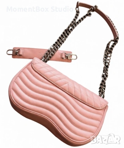 Louis Vuitton New Wave дамска чанта ОРИГИНАЛ, снимка 2 - Чанти - 53646281