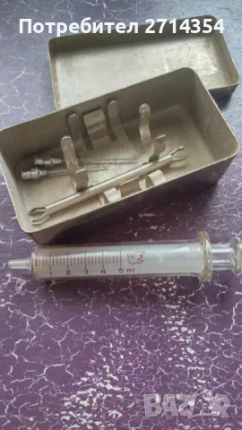 Стари стъклени спринцовки и игли , снимка 5 - Антикварни и старинни предмети - 49355437