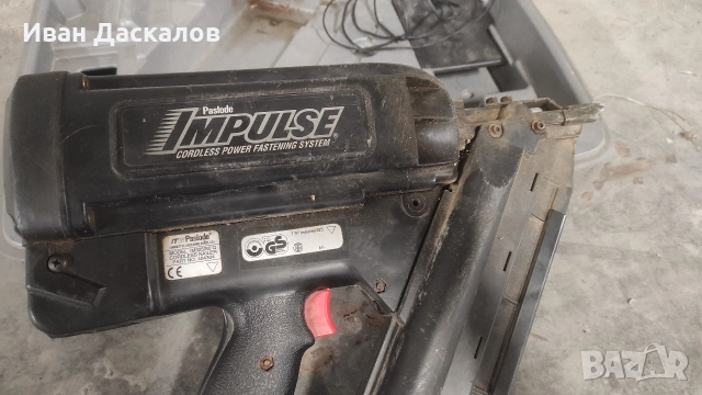 Пистолет за пирони, снимка 3 - Куфари с инструменти - 52919487