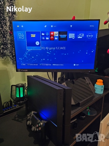 Playstation 4 Fat, 1TB, Хакнат + 31 игри