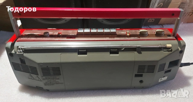 Sony CFS-210L Stereo Radio Cassette Corder , снимка 9 - Радиокасетофони, транзистори - 53478067