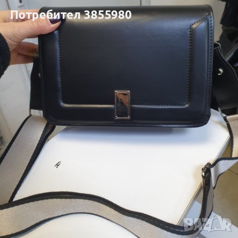 Модерна и стилна дамска чанта в нежни лачени цветове, снимка 4 - Чанти - 44381513