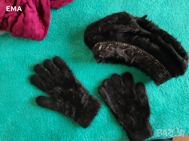 Красива черна барета с ръкавици мъхести НОВ комплект- Есен/Зима
