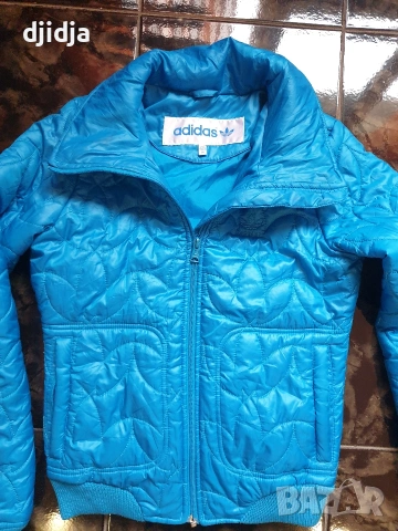 Дамско спортно яке Adidas , снимка 2 - Якета - 53188226
