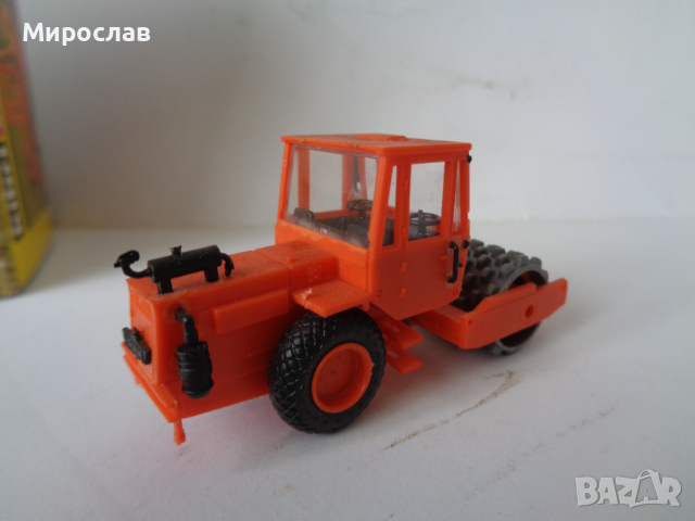 KIBRI H0 1/87 ТРАКТОР СЕЛСКОСТОПАНСКА ТЕХНИКА МОДЕЛ ИГРАЧКА , снимка 5 - Колекции - 44583739