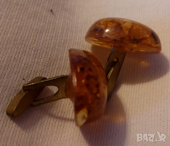 Ръкавели от Балтийски кехлибар, снимка 3 - Колиета, медальони, синджири - 51757584