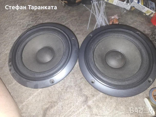 Мидбасови говорители Pioneer , снимка 2 - Тонколони - 55994293