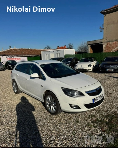 Opel Astra J Sports tourer 2.0 CDTi , снимка 3 - Автомобили и джипове - 53387018