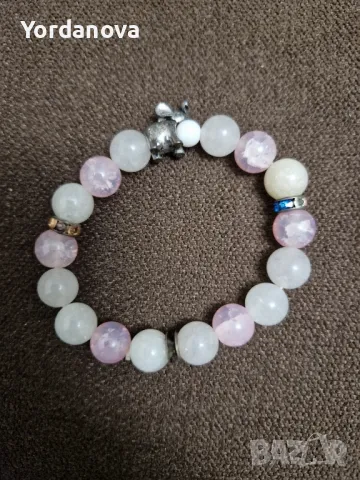 Гривна от розов кварц, снимка 2 - Гривни - 49584847