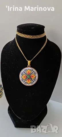 Колие с шевица