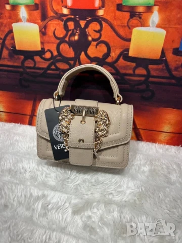 чанти versace , снимка 4 - Чанти - 51394437