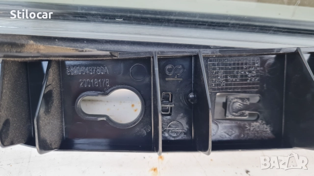 Държач Opel Corsa F 19-23г задна броня десен, снимка 3 - Части - 52049651