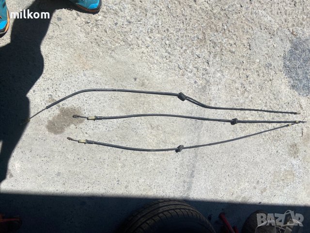 Жила крачна спирачка мерцедес е класа w211 под купето ръчна спирачка и задни жила колела, снимка 1