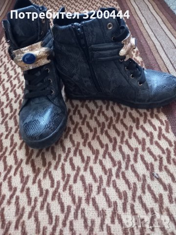 Дамски боти, снимка 4 - Дамски боти - 38599951
