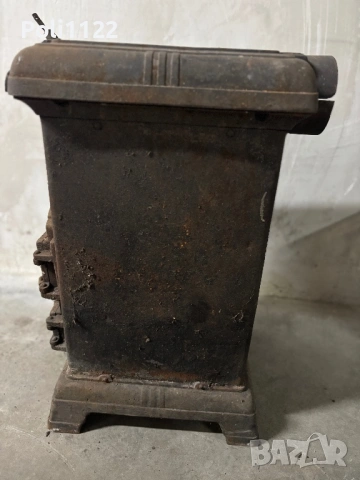 Антикварна чугунена печка „Вулкан – Варна“ (царско време), снимка 6 - Антикварни и старинни предмети - 53396709
