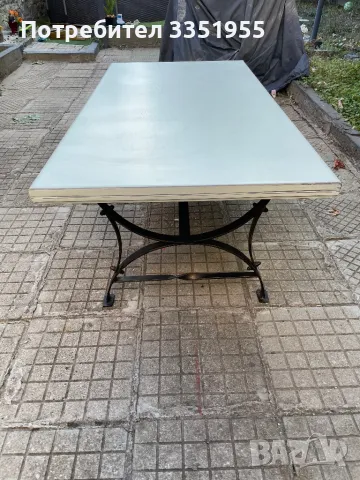 Масивна ниска маса, снимка 5 - Маси - 47613347