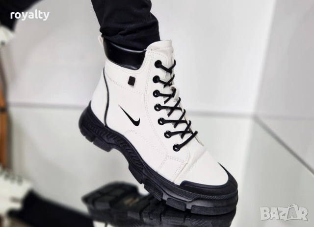 Nike Дамски Зимни Боти , снимка 5 - Дамски боти - 52117372