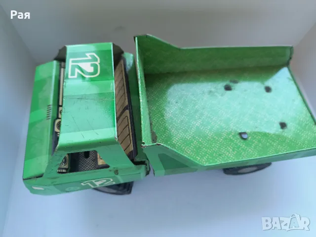 Тенекиен/метален камион играчка Урал номер 12 , снимка 3 - Колекции - 49968461