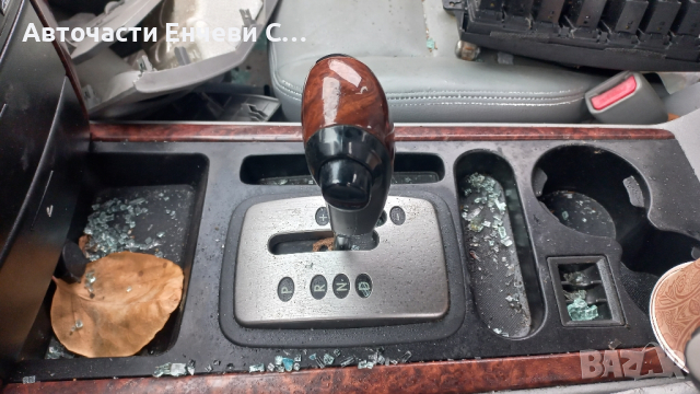 Киа Соренто 2.5дизел автомат Kia Sorento 2.5 на части, снимка 2 - Автомобили и джипове - 44524736