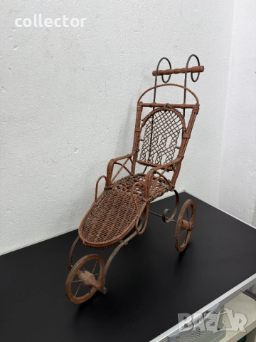 Стара детска количка за кукли 19в. №7574, снимка 2 - Антикварни и старинни предмети - 52300280