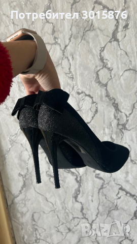 Черни токчета с панделка , снимка 5 - Дамски обувки на ток - 44700537