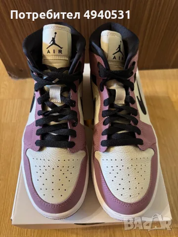 Nike Air Jordan 1 Mid “Mulberry” , снимка 3 - Кецове - 55961748