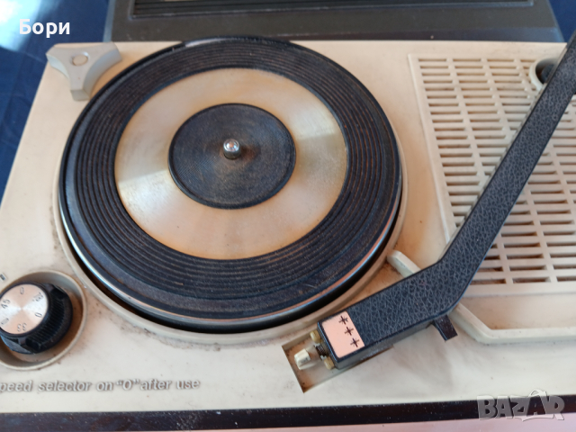 Грамофон-Радио NATIONAL  SG-551D, снимка 8 - Радиокасетофони, транзистори - 44926798