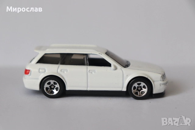 1/64 HOT WHEELS AUDI AVANT RS 2 КОЛИЧКА МОДЕЛ, снимка 4 - Колекции - 52919892