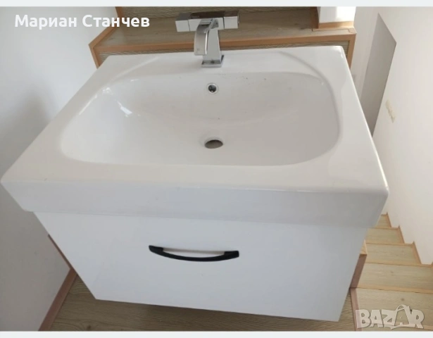 Шкаф за баня -нов 