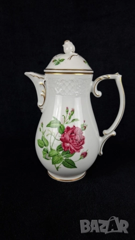 На части Ажурен сервиз за кафе - Schumann Arzberg, снимка 3 - Сервизи - 52540709