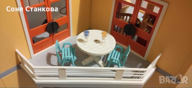 Playmobil къща + допълнителни комплекти, снимка 3 - Образователни игри - 41704639