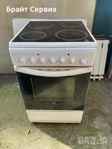 Печка Indesit 50 см