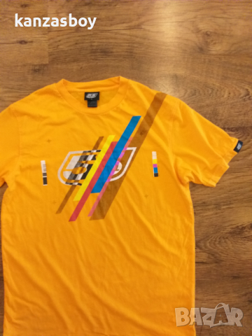55DSL - страхотна мъжка тениска КАТО НОВА, снимка 3 - Тениски - 36488978