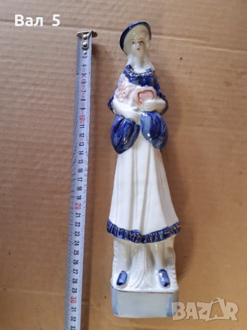Стара голяма порцеланова фигура , статуетка . Порцелан, снимка 5 - Колекции - 40724577