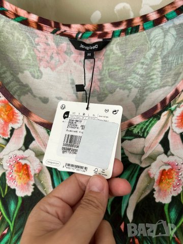 Desigual нпва тениска с етикет,М размер, снимка 8 - Тениски - 40572085