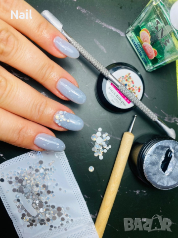 Каучукови бази , снимка 2 - Продукти за маникюр - 44740779