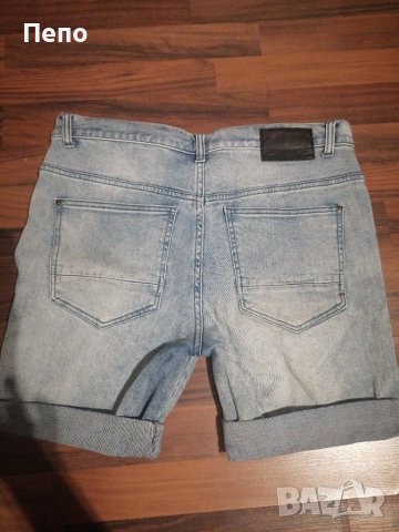 Дънкови  гащи, снимка 3 - Къси панталони и бермуди - 41829306