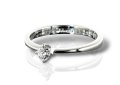 Продавам годежен пръстен от бяло злато и диамант, снимка 1 - Пръстени - 40289805